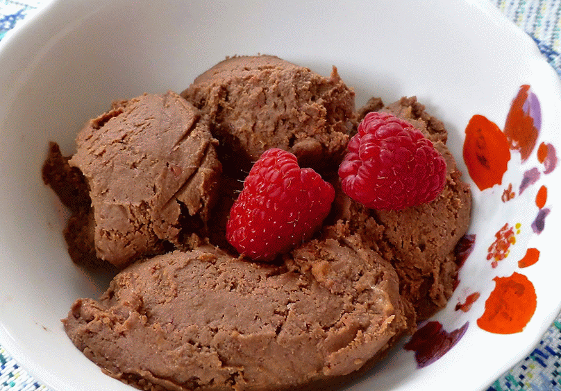 Pure and Simple Nourishment Chocolate Raspberry "Ice Cream" with