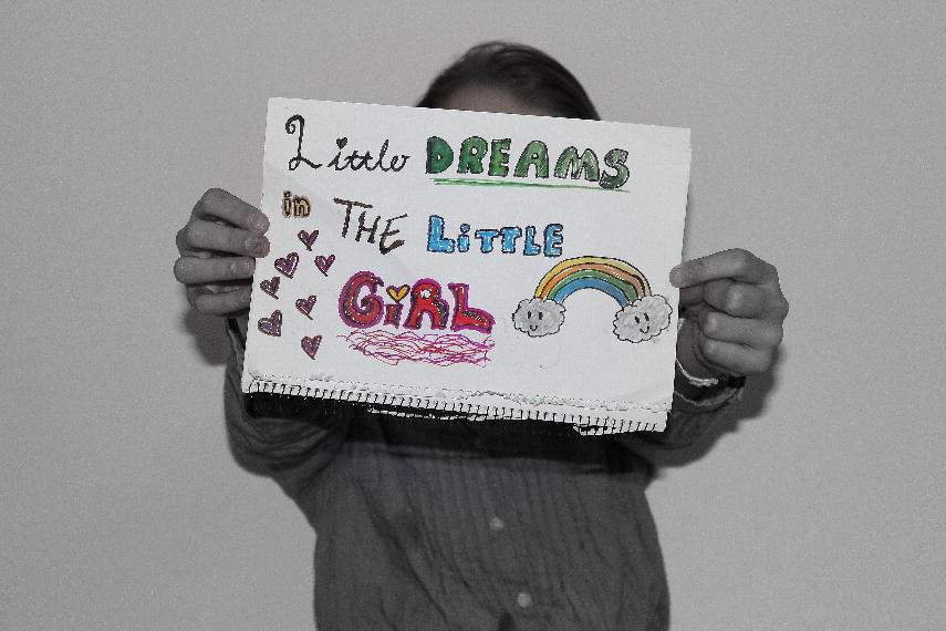 Little dreams in the little girl