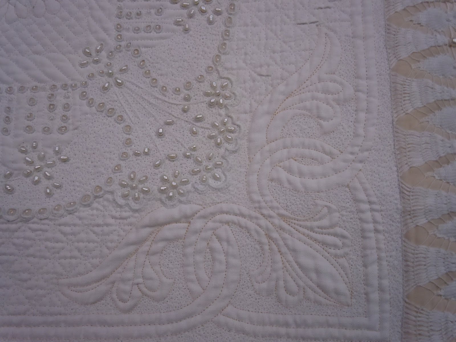 1 More Stitch Vintage Linen Quilts with Cindy Needham