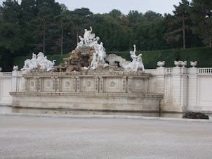 "NEPTUNE FOUNTAIN" situated at the foot of Schonbrunn hill on Schonbrunn Palace grounds.