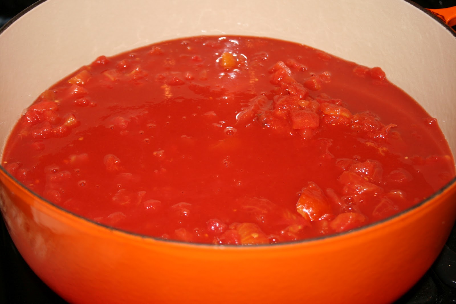 everything to entertain La Madeline Tomato Basil Soup and Croutons