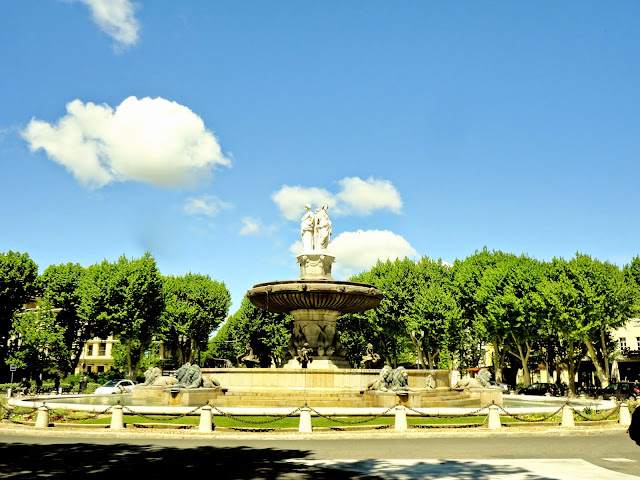 Fontaine de la Rotonde, Aix-en-Provence, France