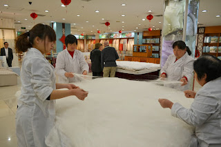 making silk bed