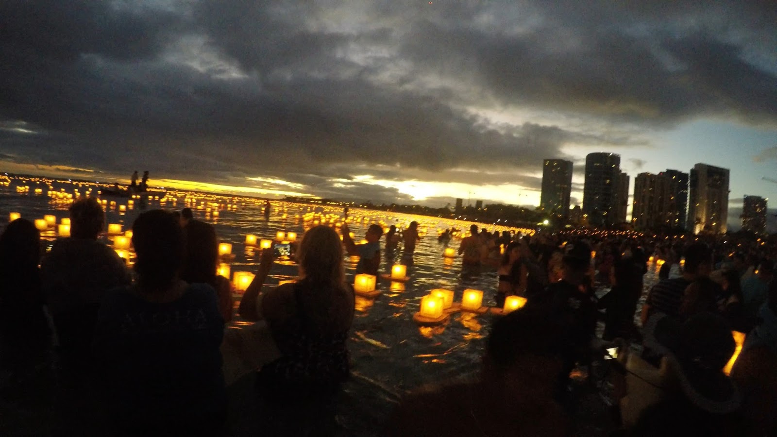 Parsons' Adventures Blogs Hawaii Lantern Floating Festival 2015