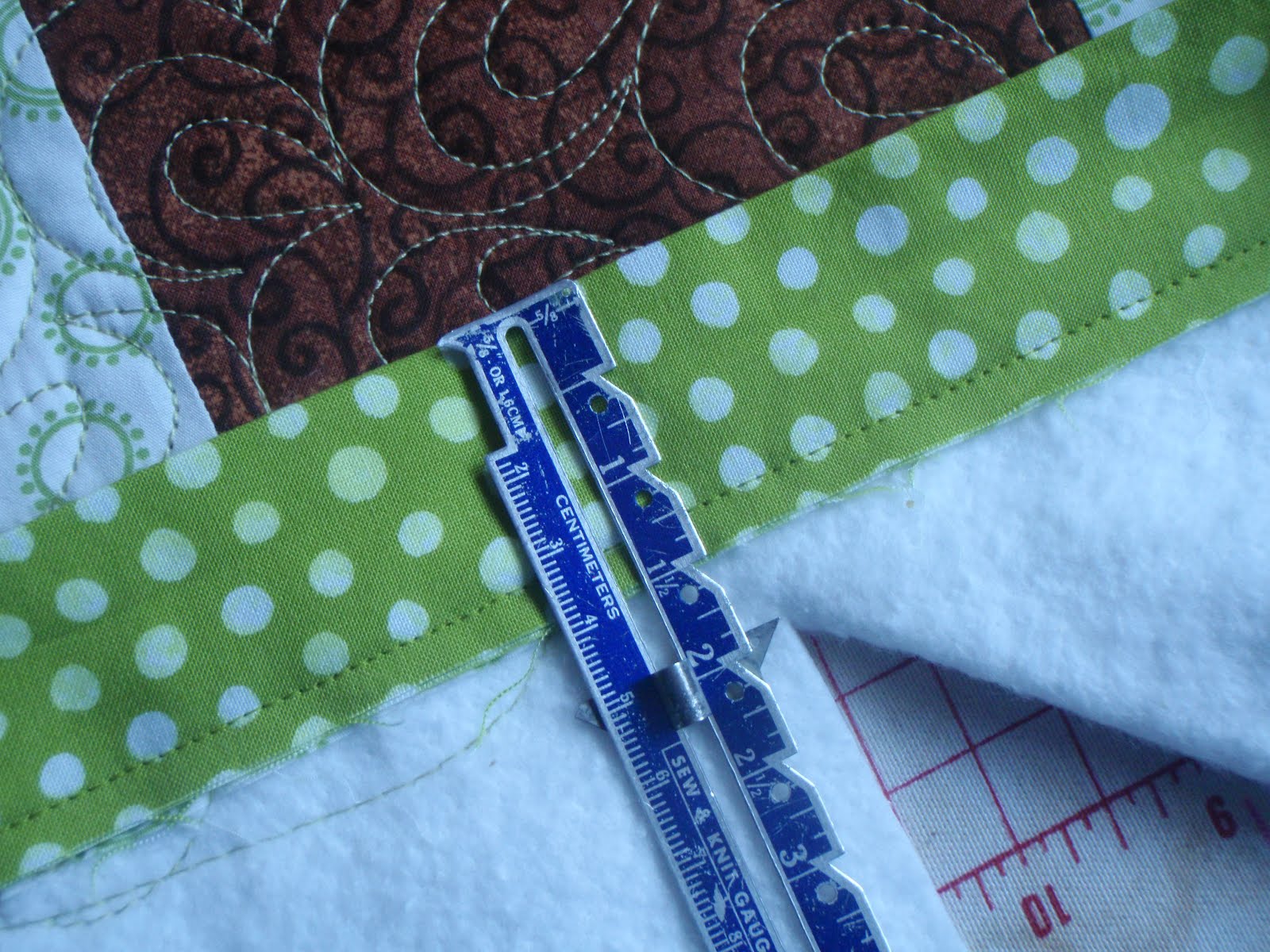 patty "The quilt lady" Binding sewn miter binding corners tutorial and