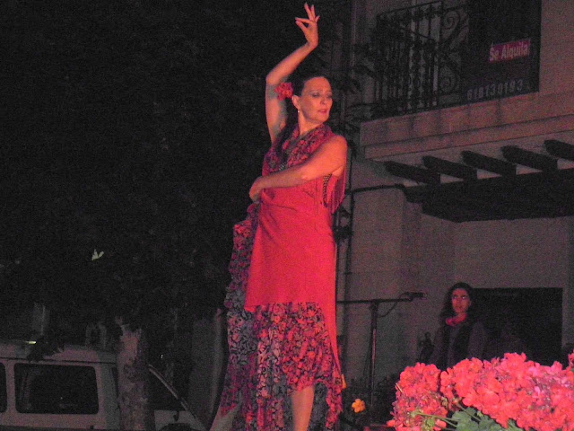 Actuación  de El ballet Flamenco de Rita Clara en Linares