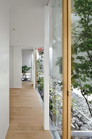 Cool Japanese House Dubbed Green Edge Design with Floating Facade Cool Japanese House Dubbed Green Edge Design with Floating Facade
