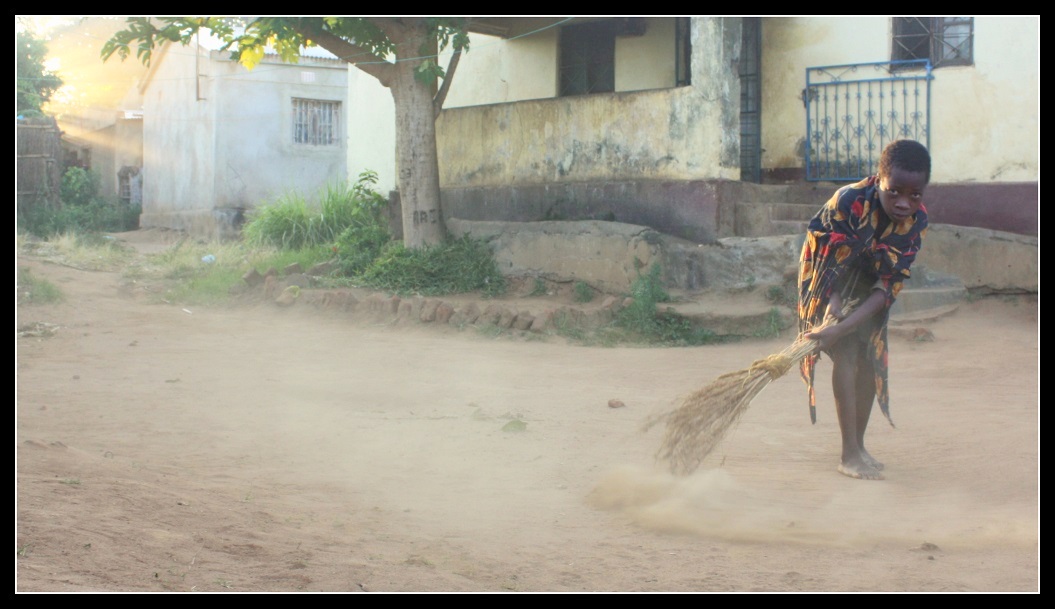 Bom Dia, Mozambique! 68. Sweep the Dirt