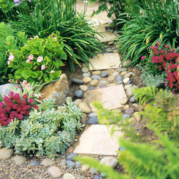 New Home Interior Design: Garden Path Ideas: Mixed-Material Walkways