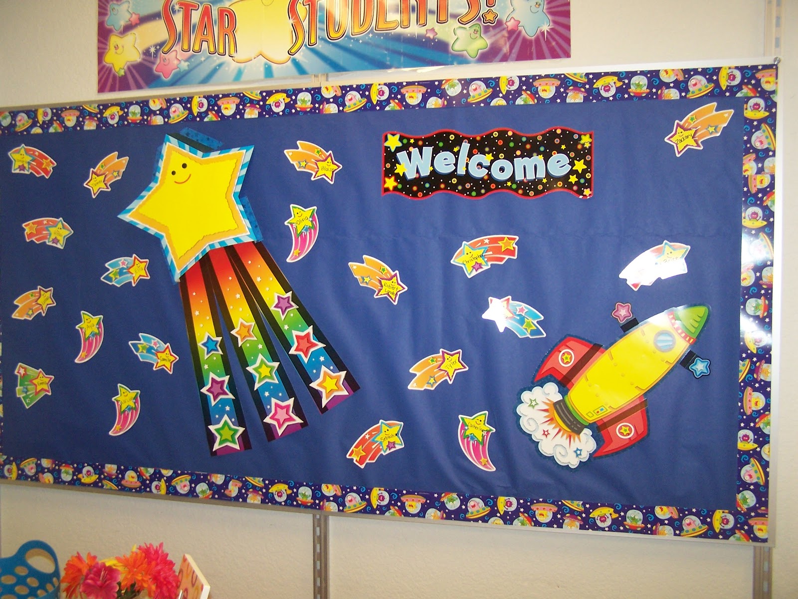 TalesofaFirstGradeTeacher More Classroom Themes and Bulletin Boards