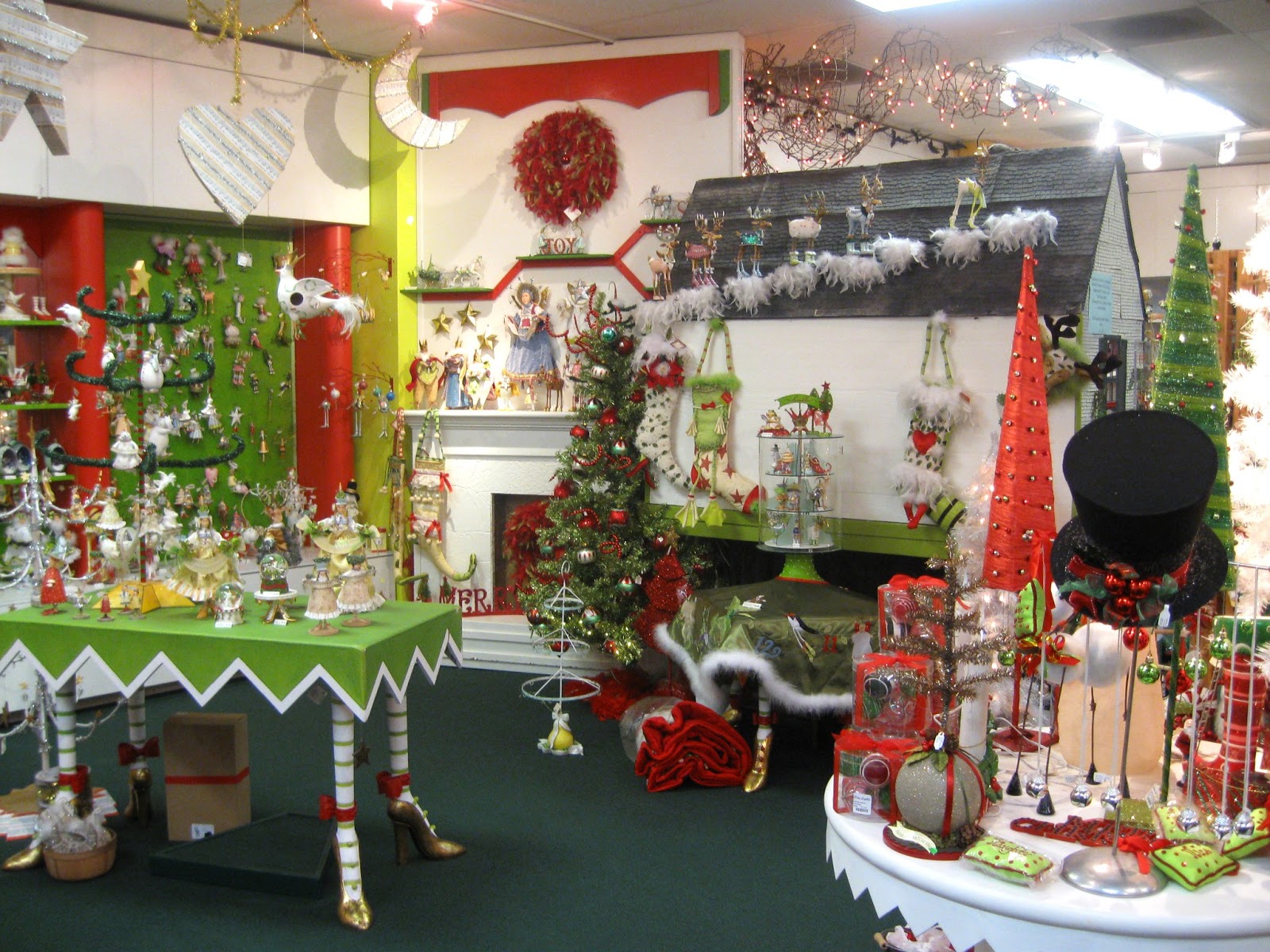 'Tis The Season: Christmas Destinations For Summer Vacations!