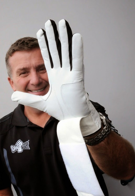 RobinsonSolutions Professional Window Cleaning Gripeeze Unique Glove