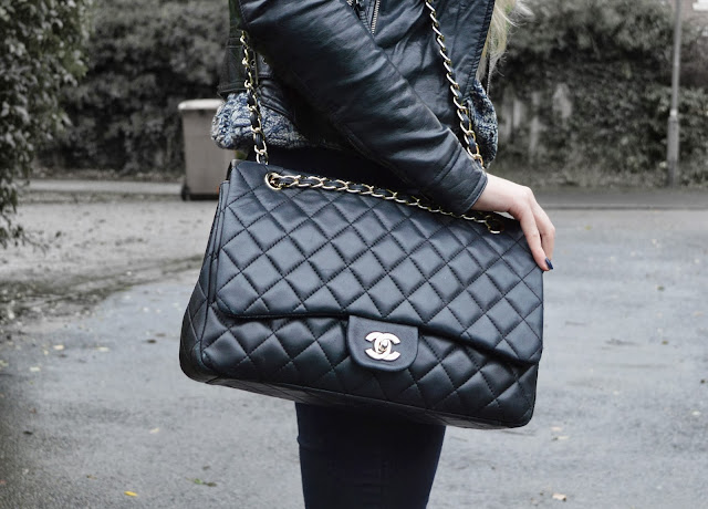Sammi Jackson - Vintage Chanel Bag 