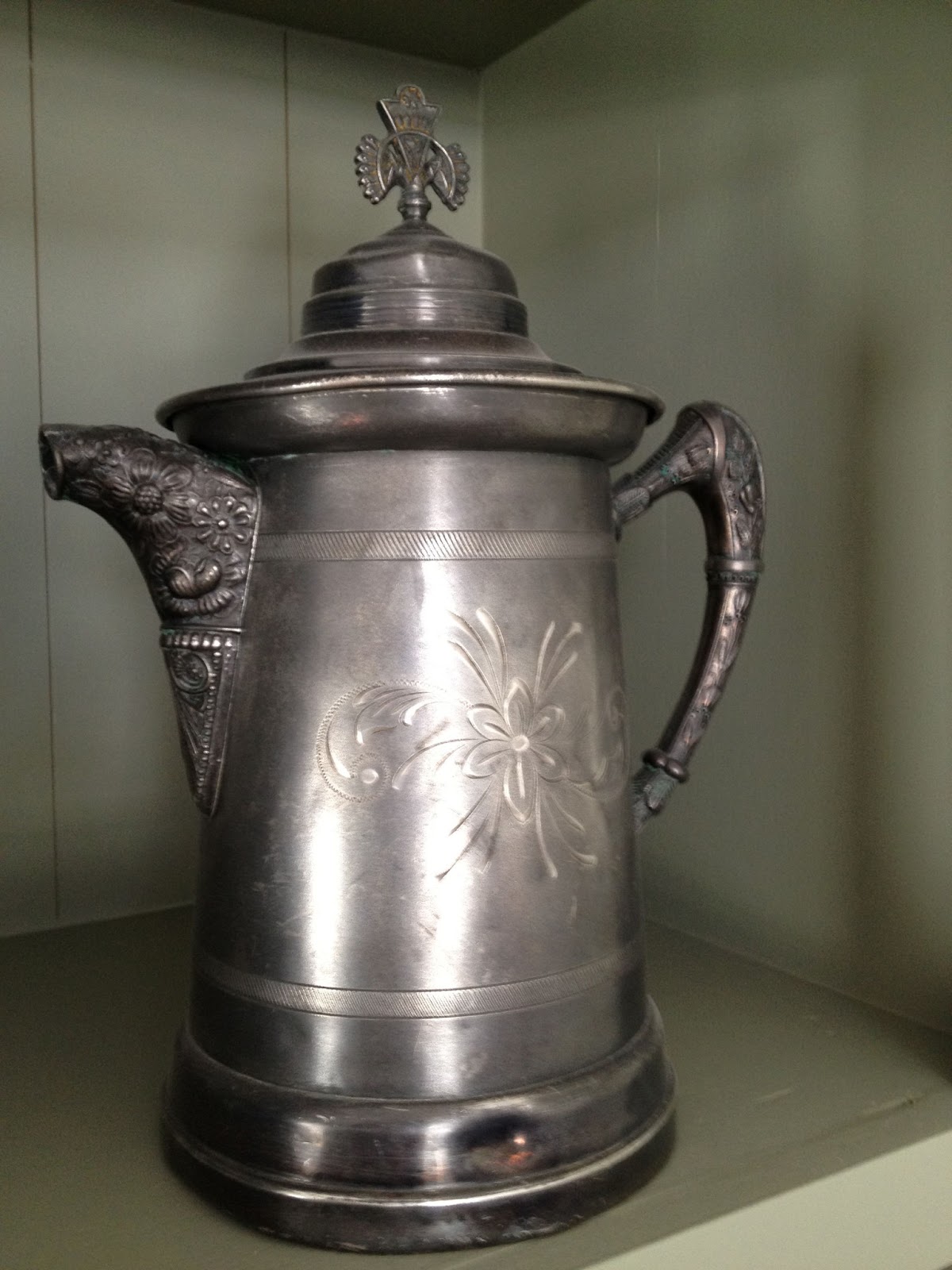 Antique Hunter Antique Victorian Coffee Pot 2