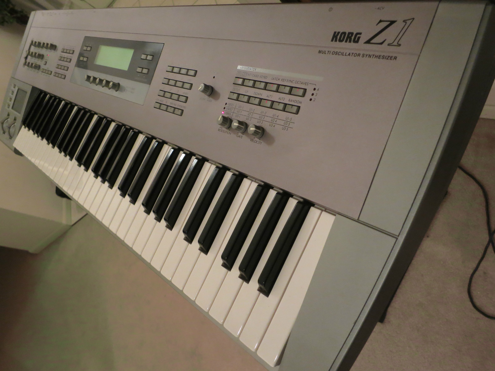 MATRIXSYNTHB Z1 Multi Oscillator Keyboard Synthesizer