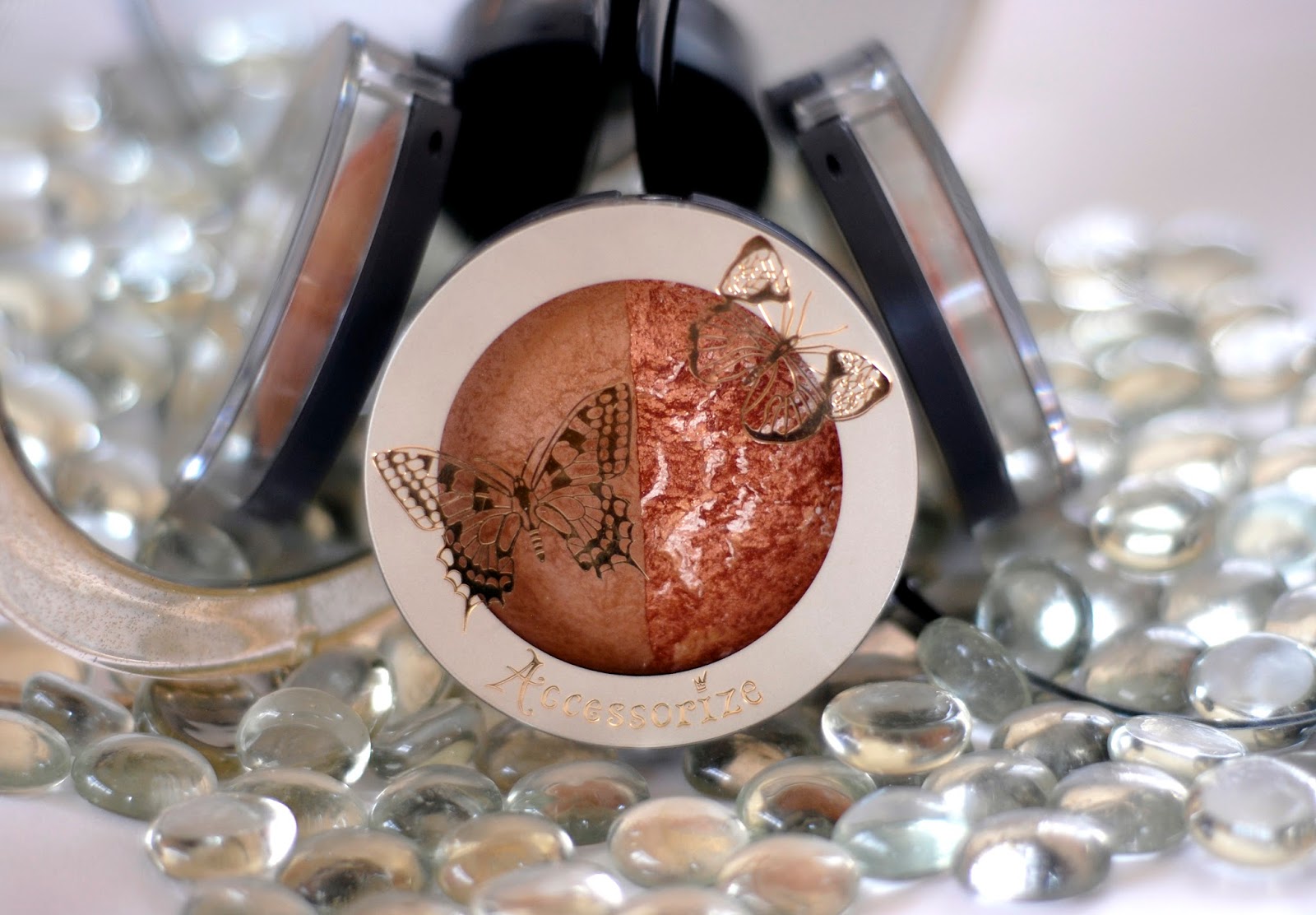 Accessorize Baked Bronzer Duo in Bali