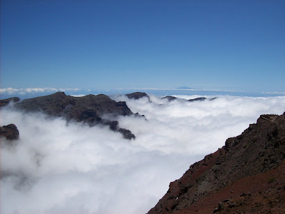 tips of all the mountains, in the distance you can see El Teide the volcano on Tenerife