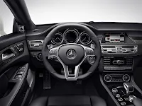 Mercedes-Benz CLS 63 AMG Shooting Brake: The performance trendsetter interior wheel
