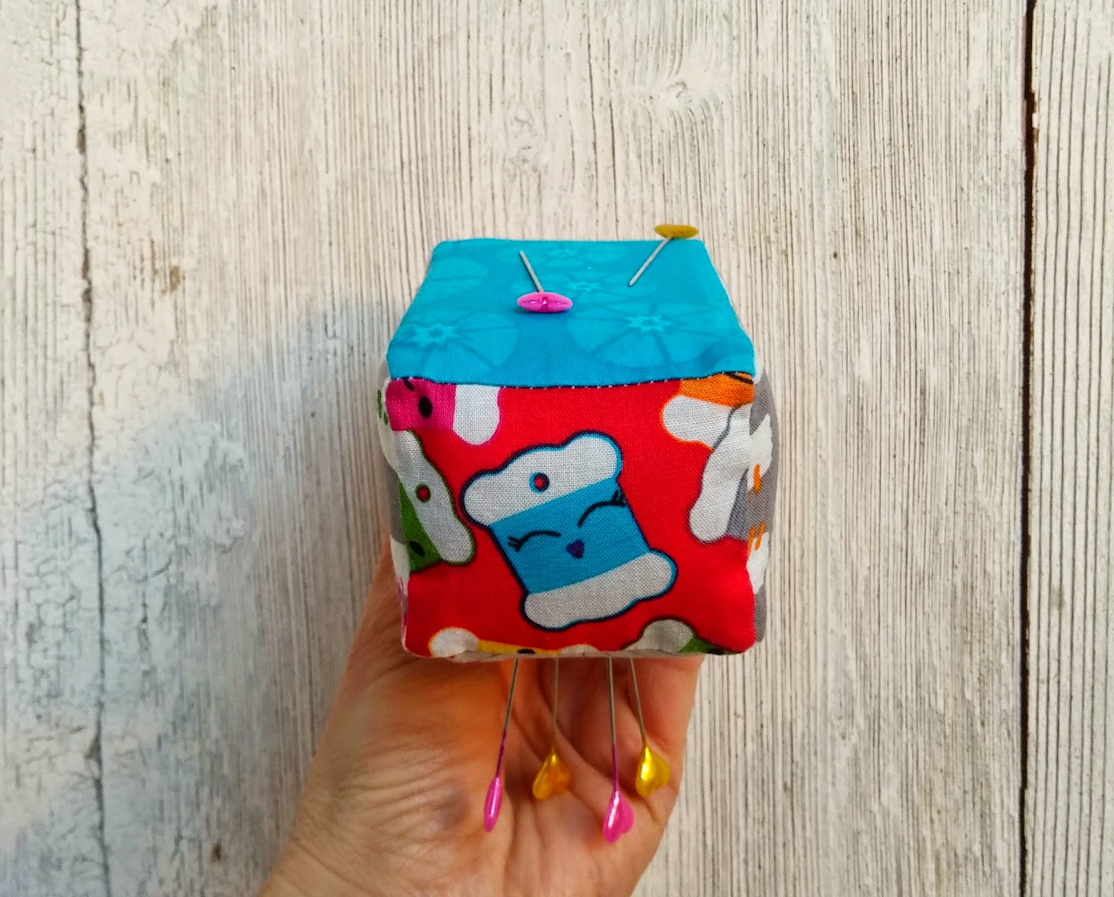 Ella & Nesta's Little Room How to make a TwoSided (Fabric