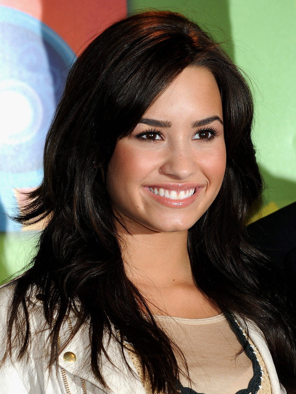 Demi Lovato Trendy Hairstyles 2014