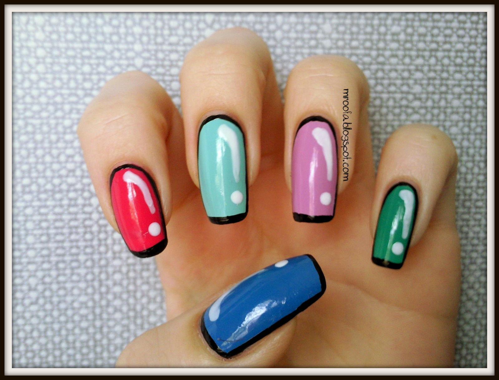 Comic Nails II Mroofa
