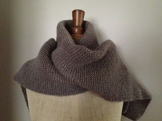 apprendre a tricoter une echarpe