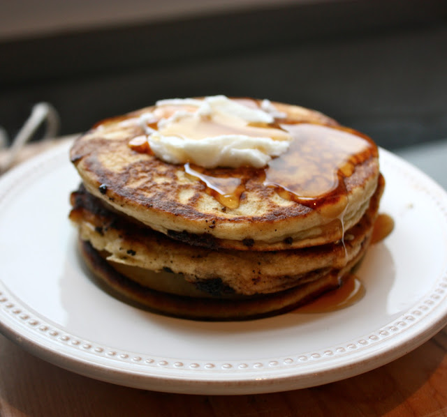 oatmeal dark chocolate chip pancakes