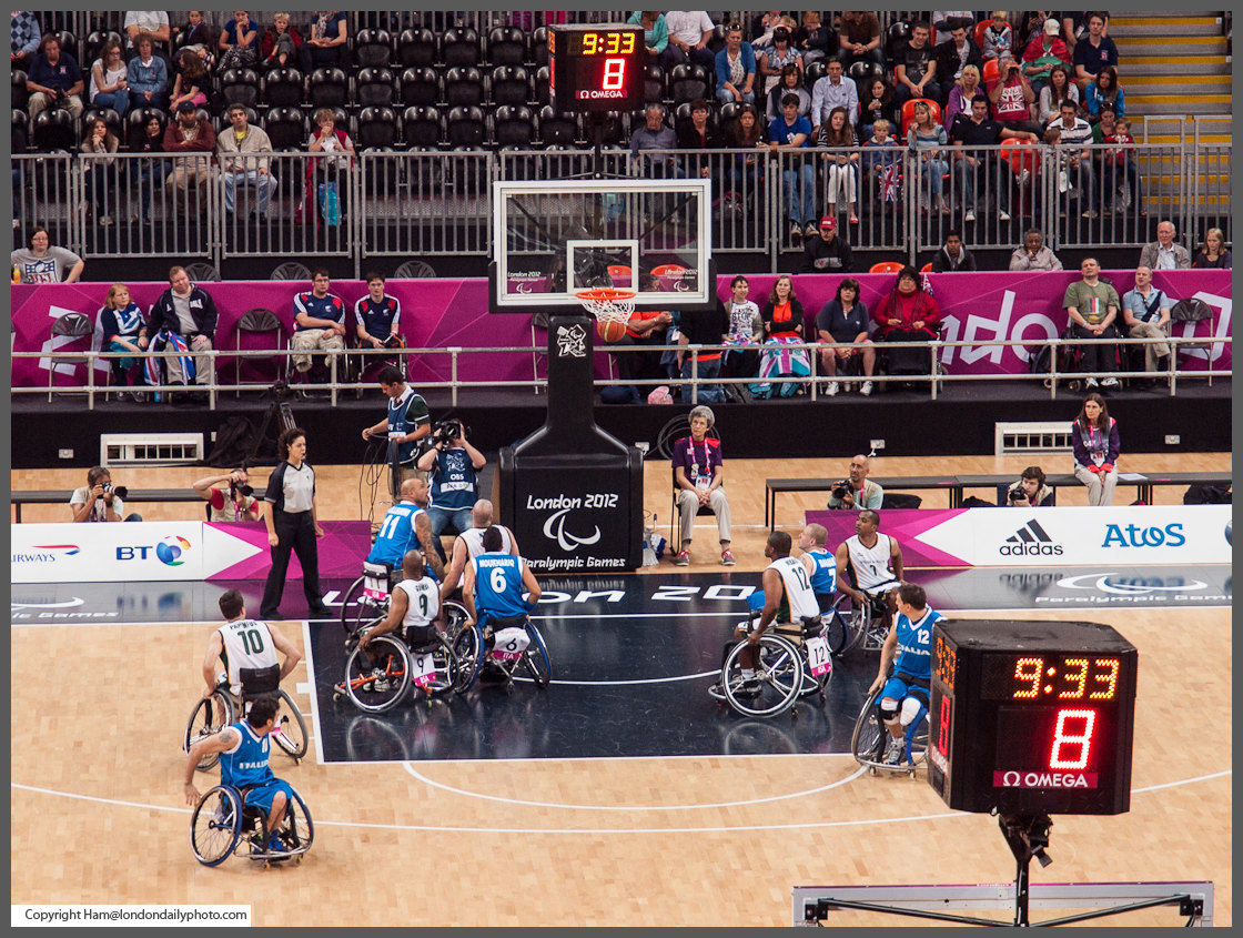 London Daily Photo Slam Dunk!