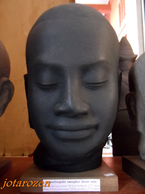 11+Head+Jayavarman+7+National+Museum+Cambodia-121208-028.jpg