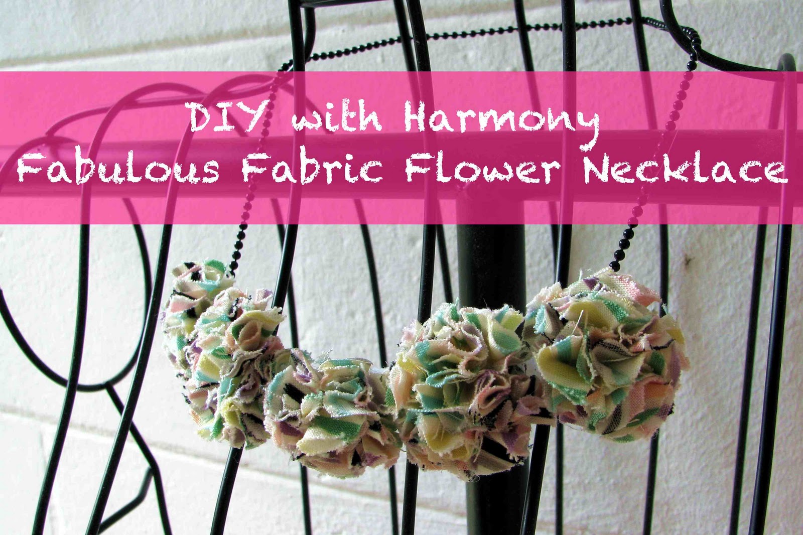 Mano y Metal Lifestyle Blog DIY! How to make a Fabric Flower Necklace!