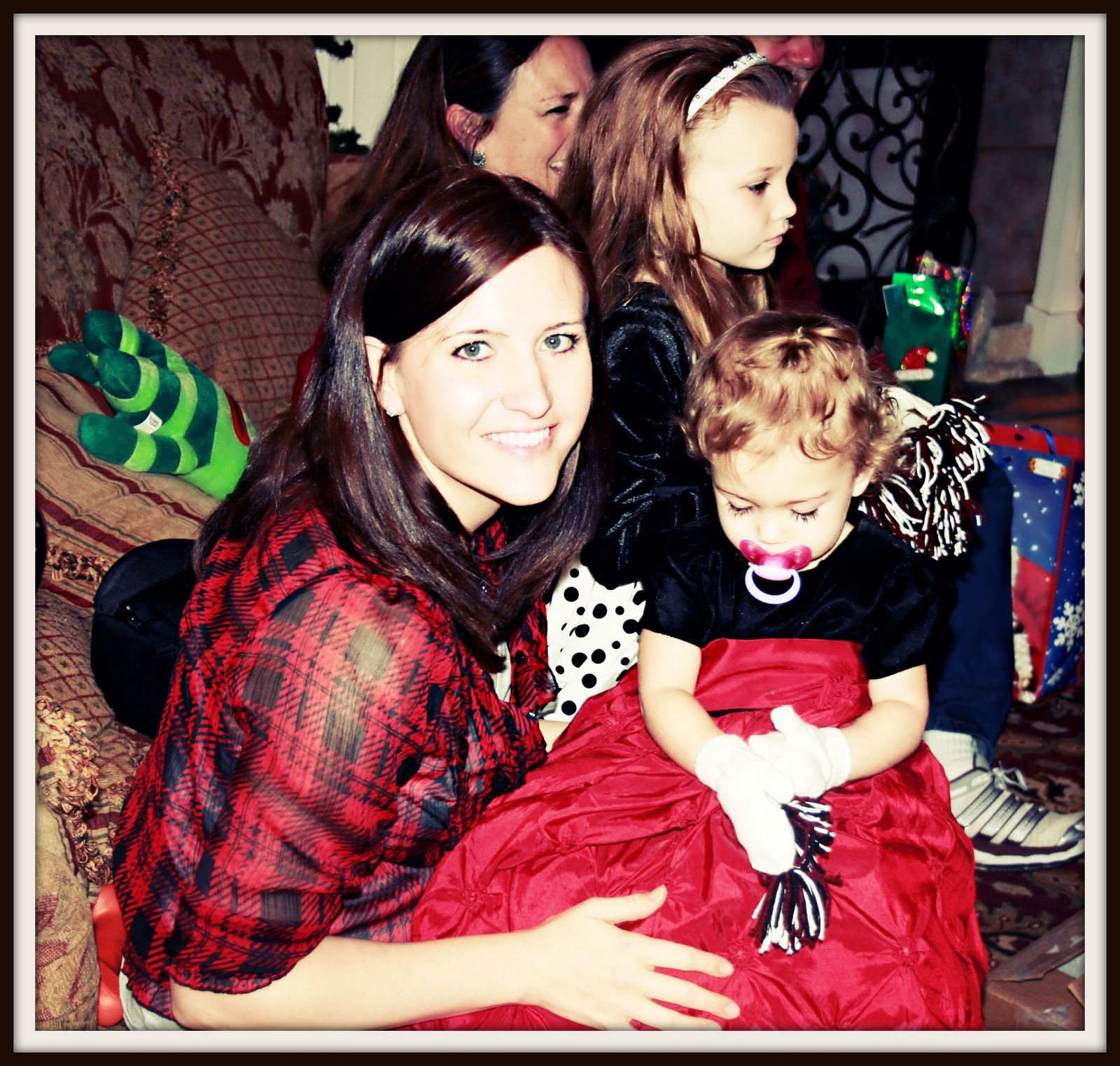 Keeping Up With The Burns Clan Burns Family Christmas Eve