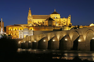 Vista de Córdoba nocturna