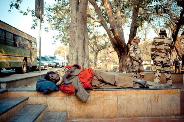 Sleeping man on the street New Delhi