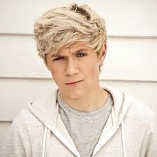 Niall Horan Facts. Niall's middle name is James
