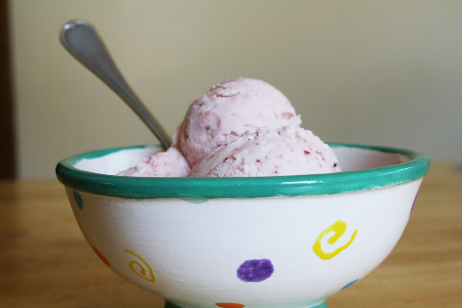 The Small Plates of Standage Creamy Strawberry and (leftover) Cream