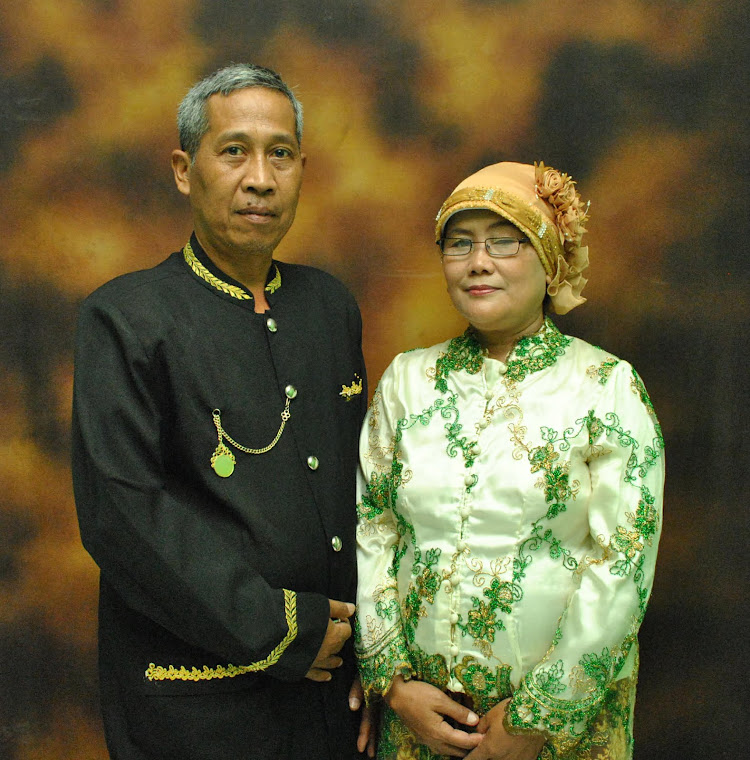 Baju kebudayaan Jawa Barat