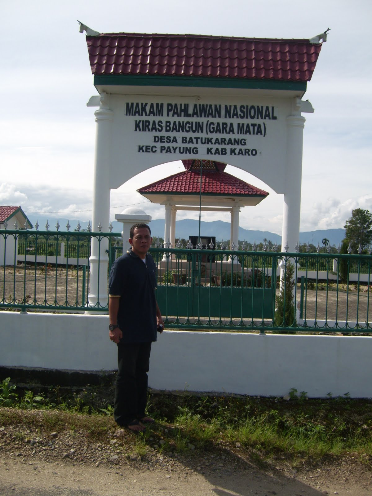 Makam Kiras Bangun di Batukarang, Karo