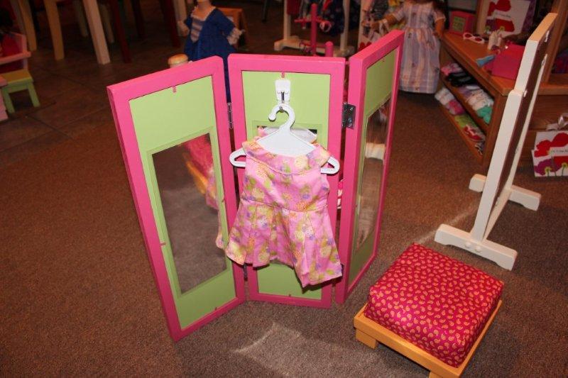 Karen Mom of Three's Craft Blog Brandy's Doll Boutique , J&J Fashion