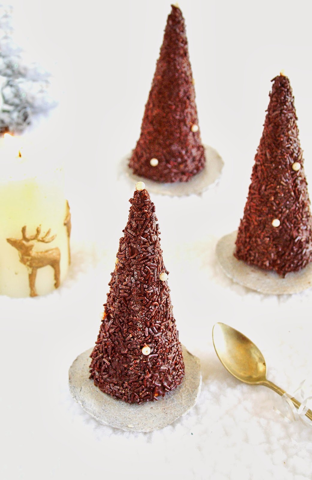 Arbol de Navidad de chocolate, rellenos de... sorpresas Feliz Navidad