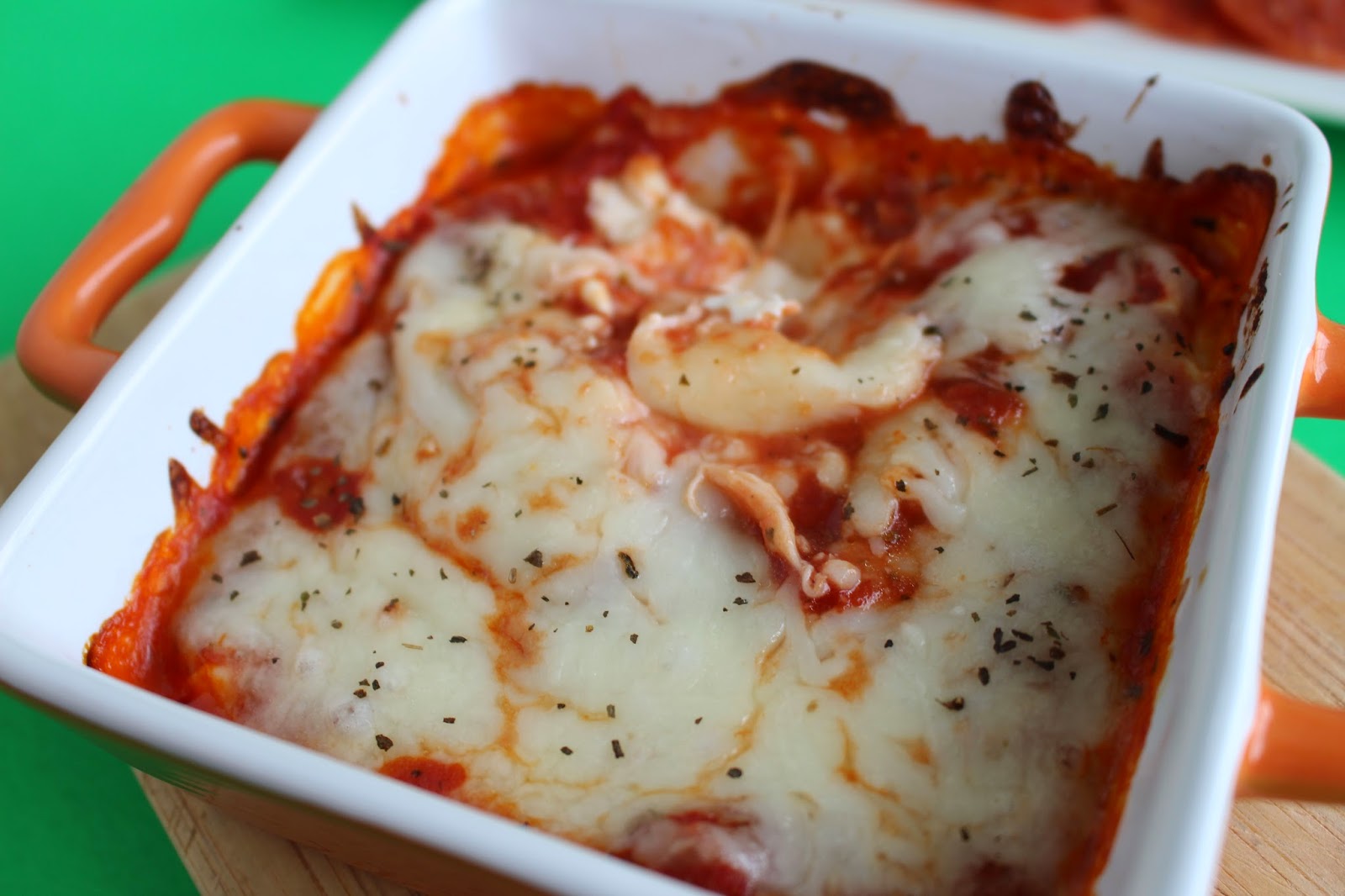 Low Carb Pizza Dip with Pepperoni Chips First Time Mom and Losing It