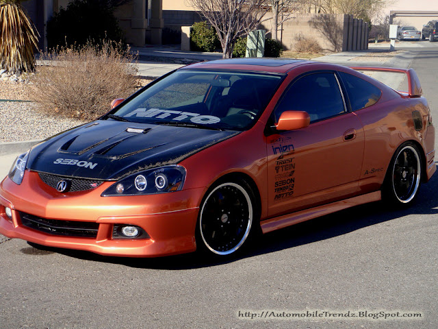 Brown Acura RSX
