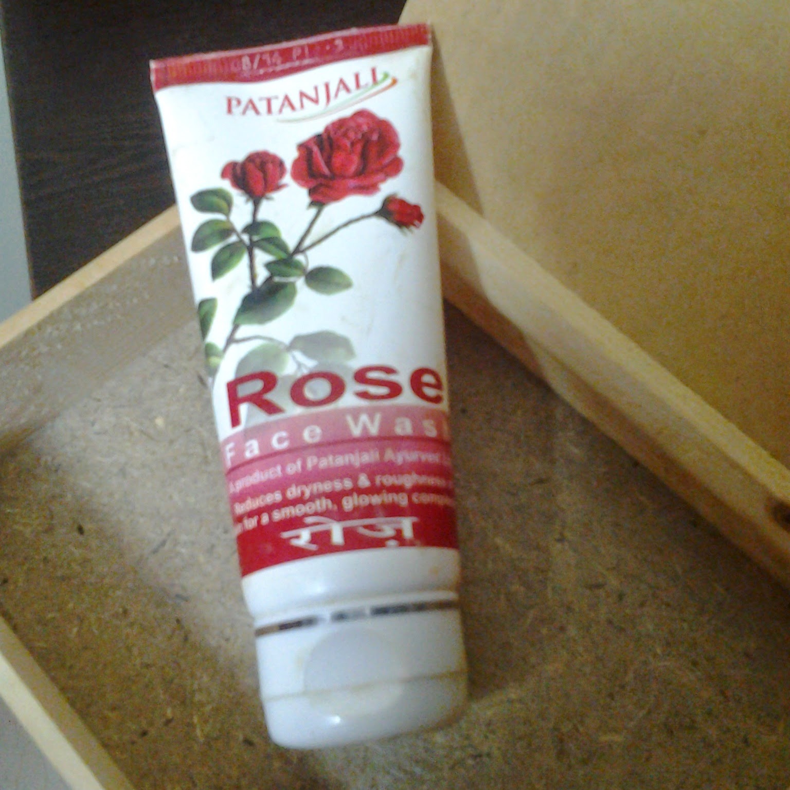FOR HER, FOR HIM Patanjali Rose Face Wash Review