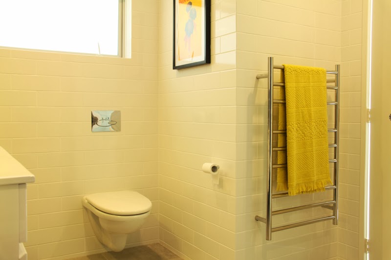 home her Modern Monochrome and Mustard Bathroom