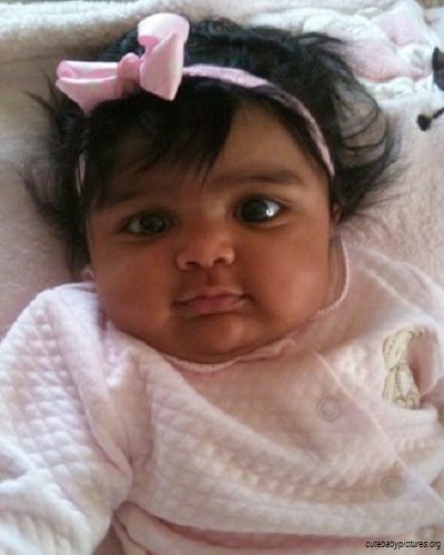 Bébé africain fille Bébé africain fille mignon