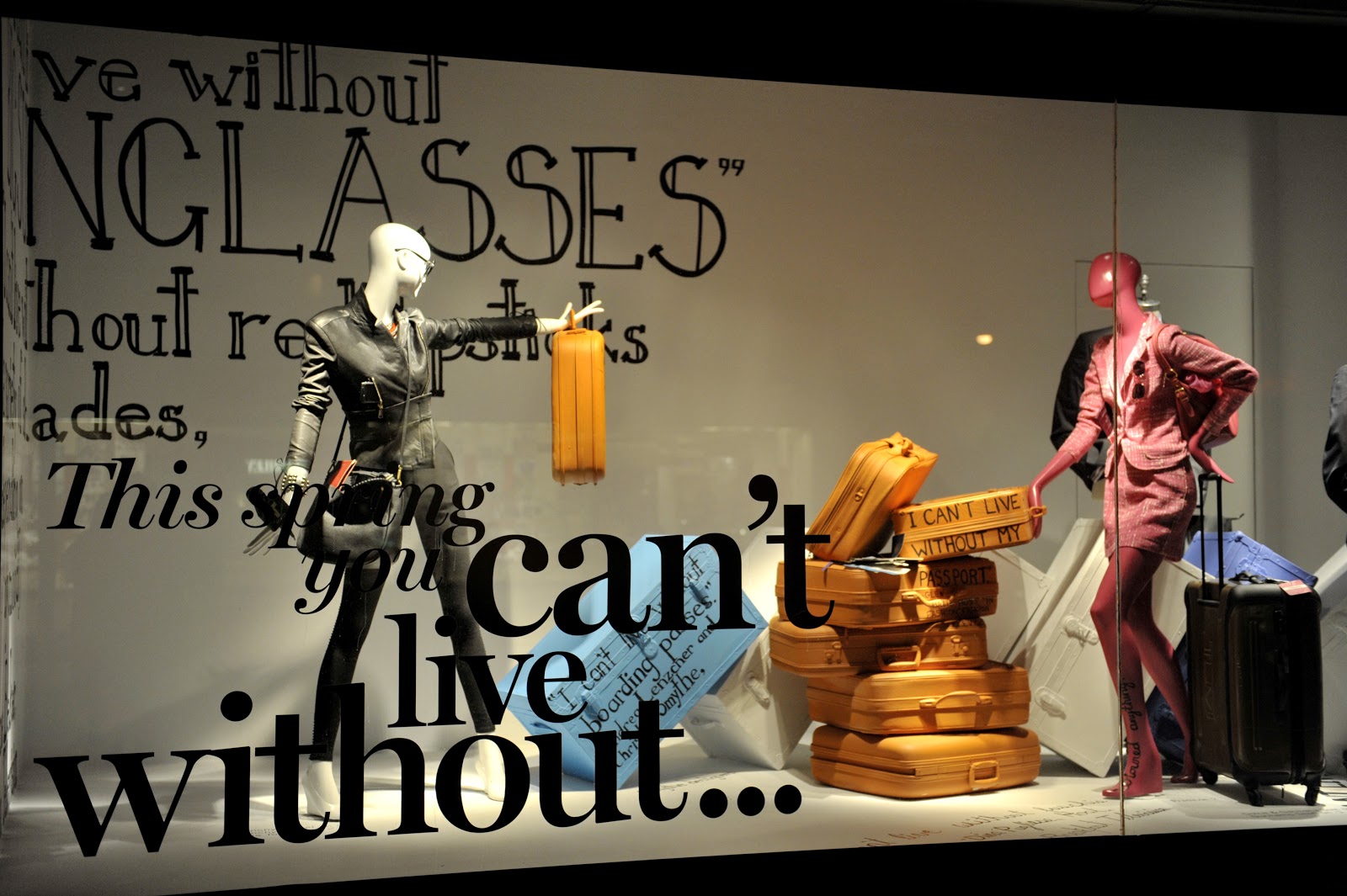 1000+ images about Travel Themed Window Displays on Pinterest Vintage