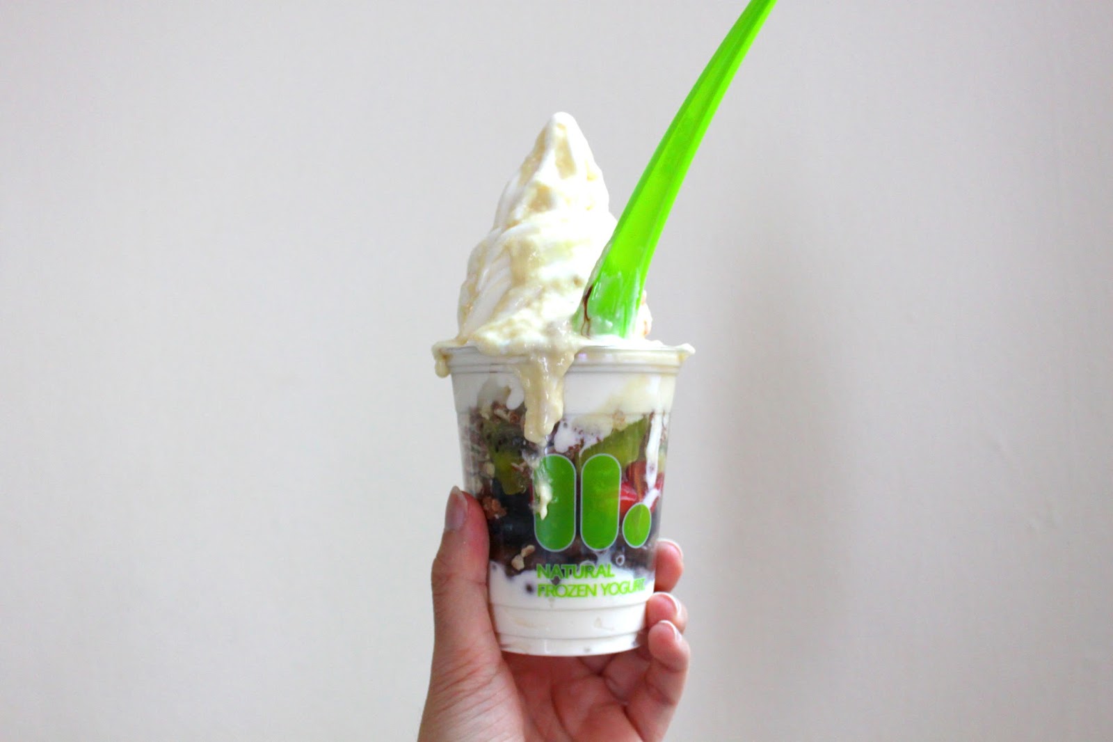 llaollao Natural Frozen Yogurt Midvalley Megamall, KL f i n d i n g