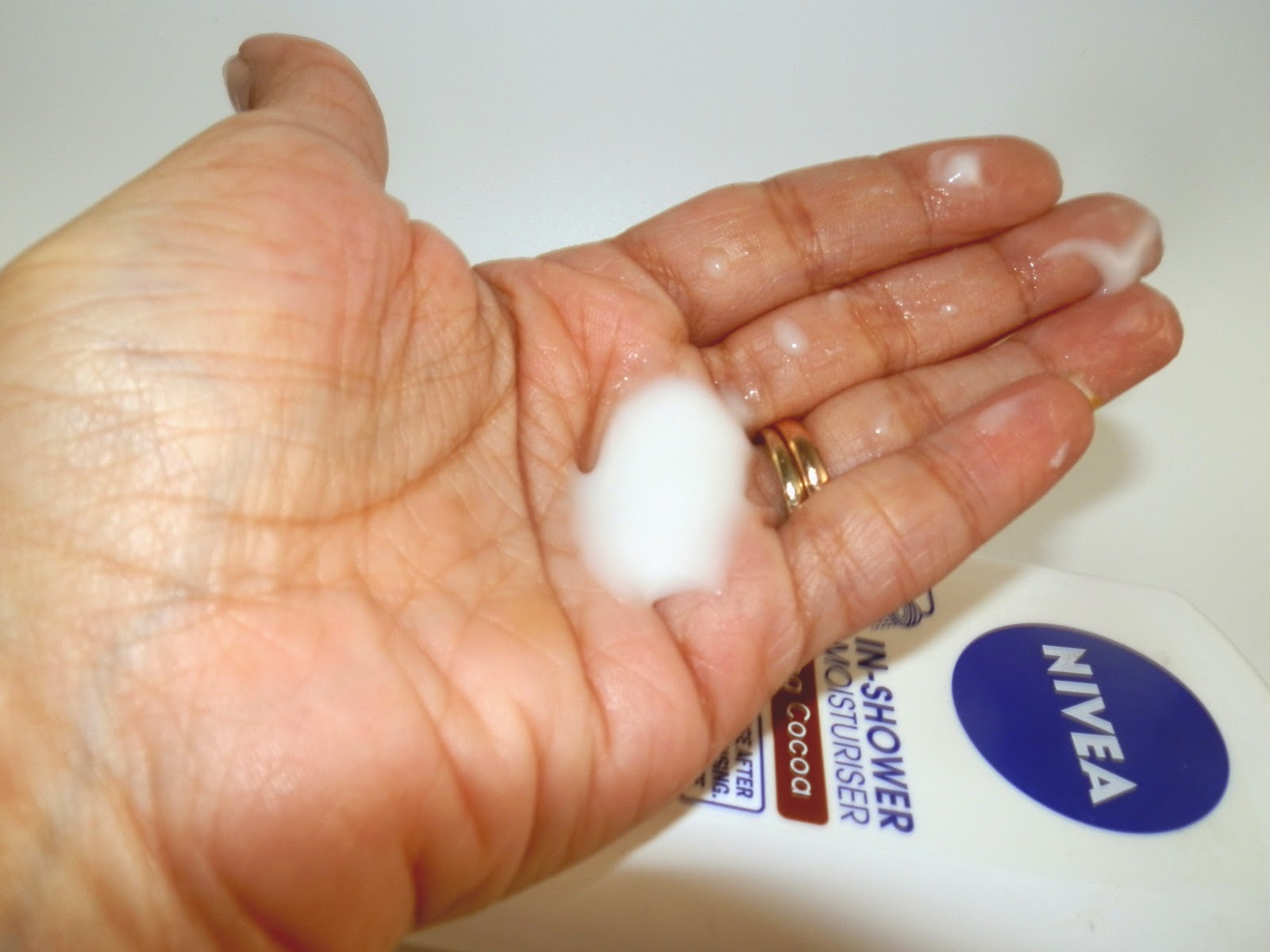 Nivea In Shower Body Moisturiser Nourishing Cacao Reviews Nivea In Shower Body Moisturiser Nourishing Cacao Reviews