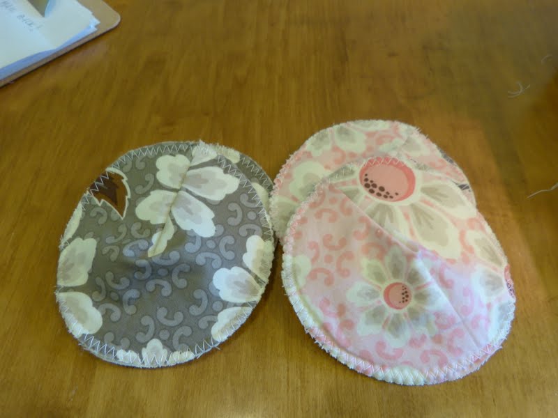 Beaquilter nursing pad tutorial and more