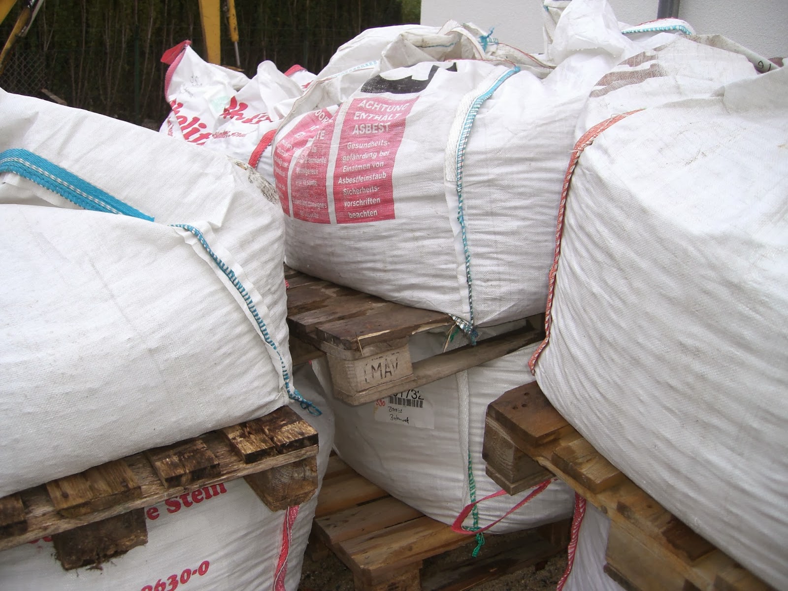 Baubericht Dachstrift Abdeckung Attika Und Balkon