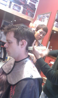 thực hành cắt tóc cho du khách nước ngoài Korigami 0915804875